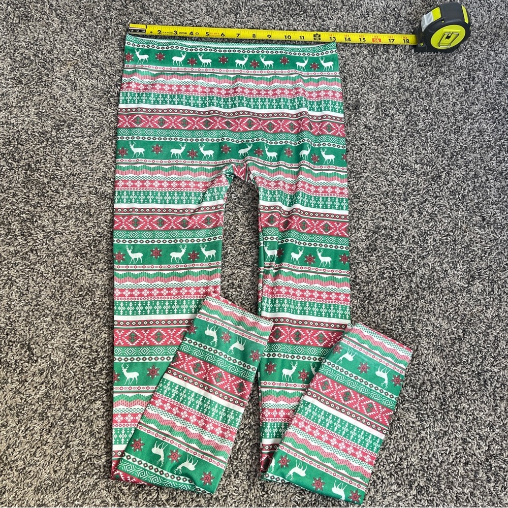juniors pants deer red and green leggings size medium 7/9 see measurements